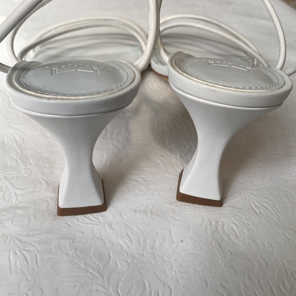 Marc‎ Fisher Dani Strappy Sandals - Picture 4 of 5